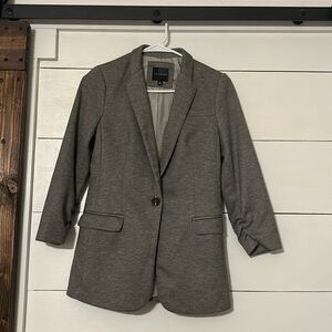 Very cute, like new The Limited blazer.